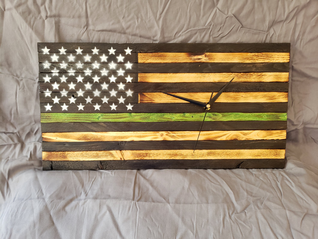 9.5x18 Thin Green Line 'Military' Flag Clock